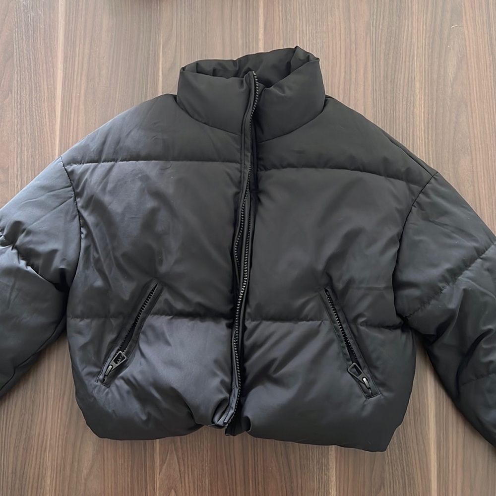 Princess Polly Abe puffer jacket in black.Only used a couple of times. Size XS/S